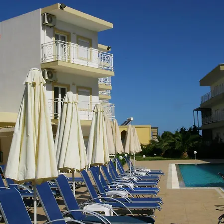 Chrissy\'S Paradise 