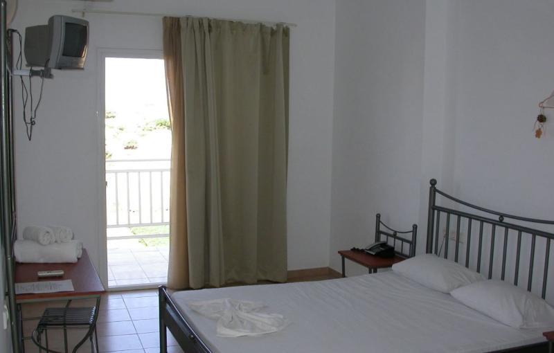 Hotel Chrissy's Paradise 3*