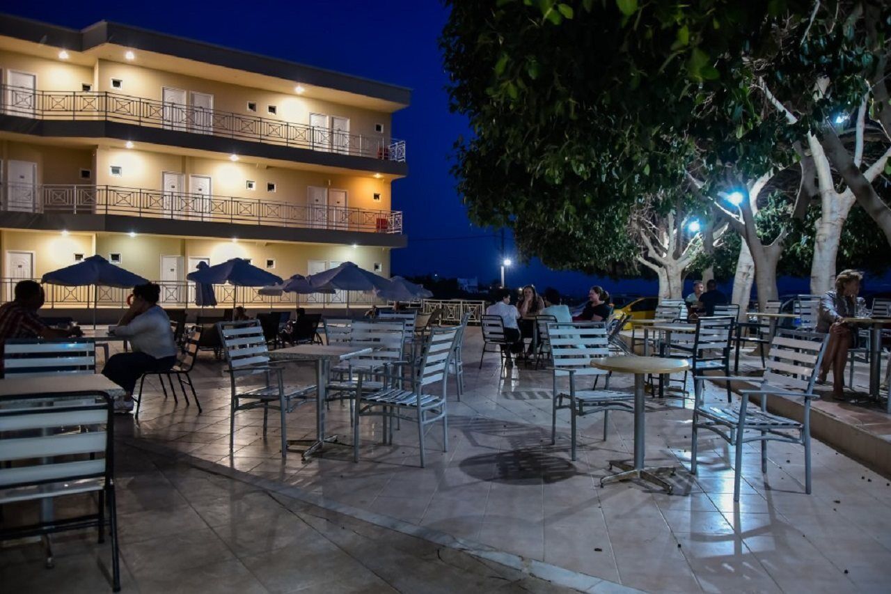 Chrissy's Paradise Hotel