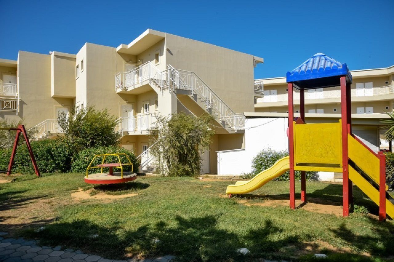 Hotel Chrissy's Paradise 3*